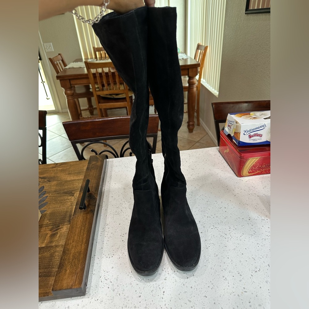 Born black suede Cricket over the knee
